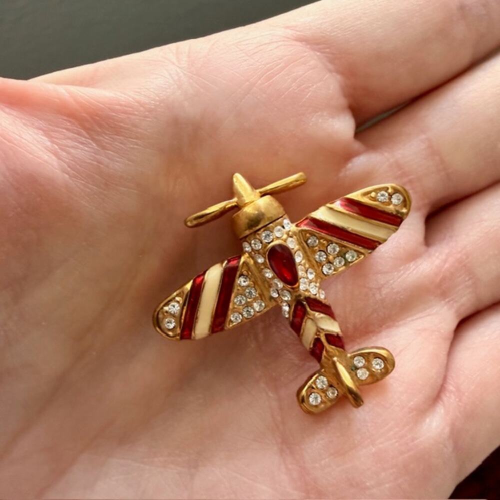 Airplane Brooch Gold Tone Body Red‎ Cream Stripes Rhinestones Spin Propeller VTG